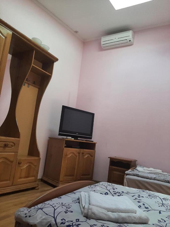 Hotel Nikolet Μουκάτσεβο Εξωτερικό φωτογραφία