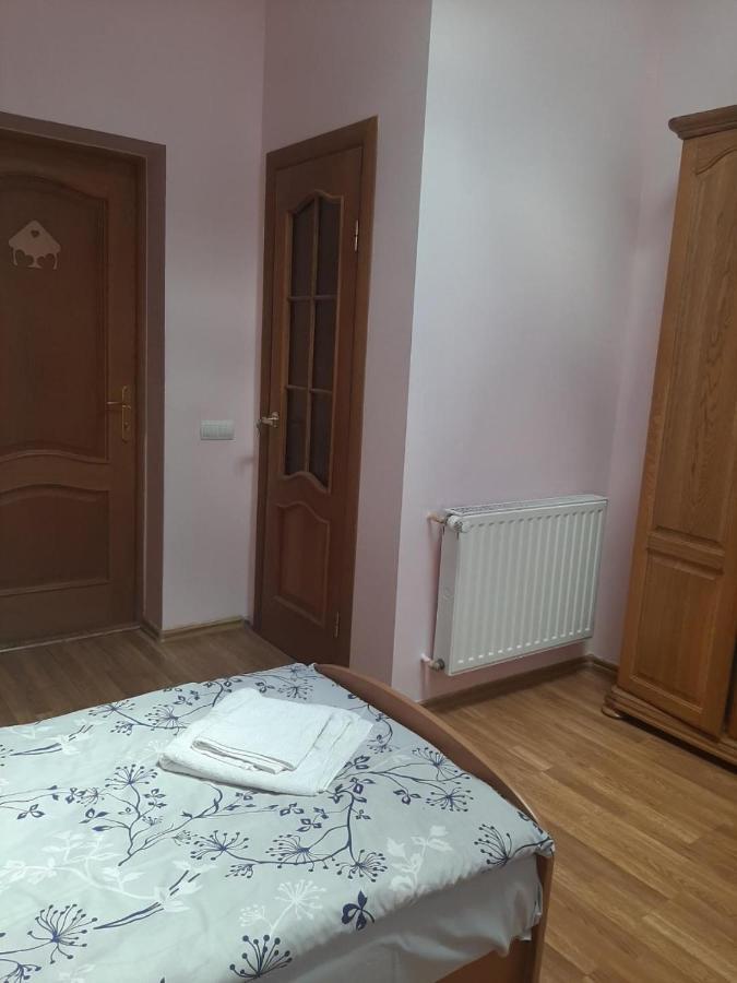 Hotel Nikolet Μουκάτσεβο Εξωτερικό φωτογραφία